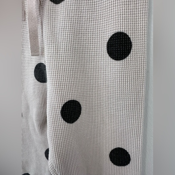 Zara Girl’s Beige with Black Polka Dot Leggings - Size 5-6 years - Picture 6 of 7